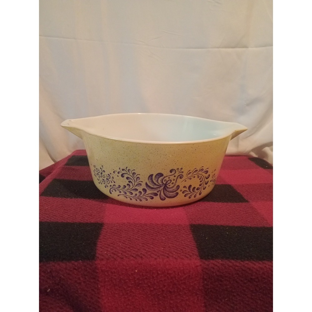 Vintage Pyrex 475-B Cinderella Casserole Dish Only In The Homestead Pattern